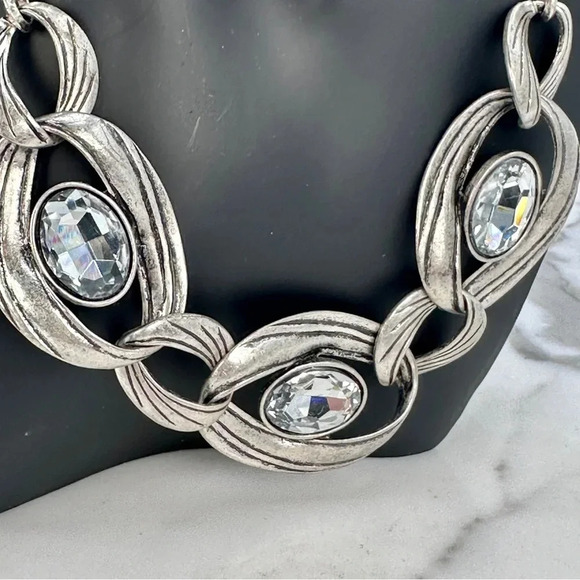 Huge Rhinestones Chunky Necklace Set Matching Earrings Antique Silver-to… - Picture 2 of 10